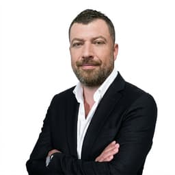 Emre Ummak